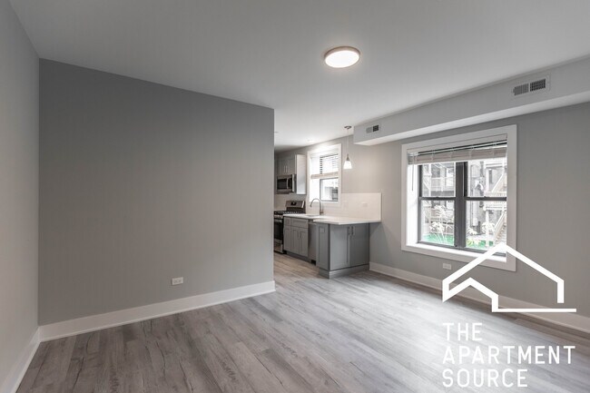 1137 Oak Ave unit E2, Evanston, IL 60202 - photo 3