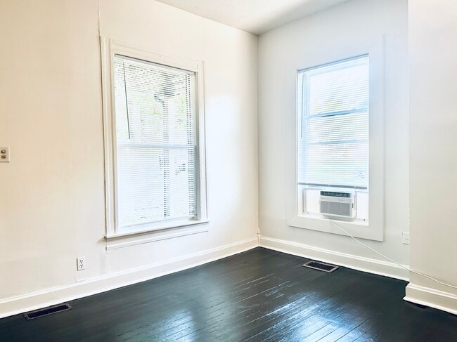 1105 S Rogers St unit A, Bloomington, IN 47403 - photo 6