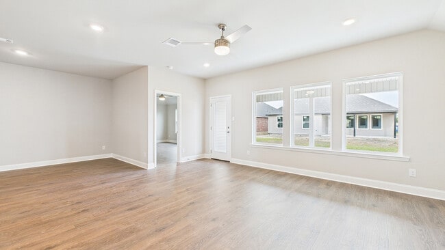 104 Cypress Falls Dr unit 36198708, Broussard, LA 70518 - photo 5