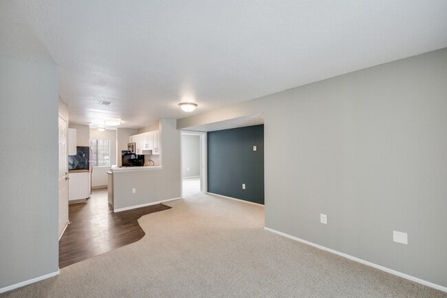 Stone Crest Apartments, Mount Pleasant, MI 48858 - photo 3