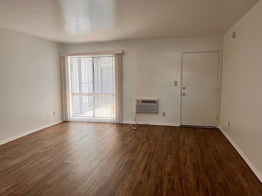 Sherman Way Apartments, Canoga Park, CA 91306 - photo 1