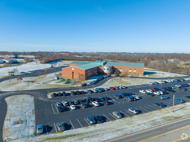 VanGorden Elementary School is located on 6475 Lesourdsville West Chester Rd, in Hamilton, OH.