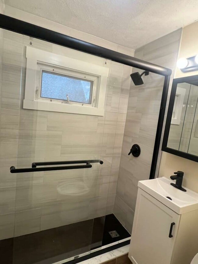 29 Morris St Unit 3, Everett, MA 02149