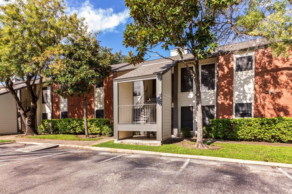 Hunters Chase 12342 Hunters Chase Dr, Austin, TX