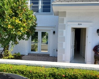824 NE 27th Ave, Hallandale Beach, FL 33009