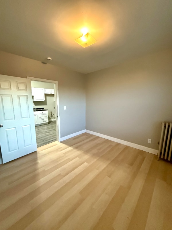 9 Dorothy St unit C3, Hartford, CT 06106 - photo 2