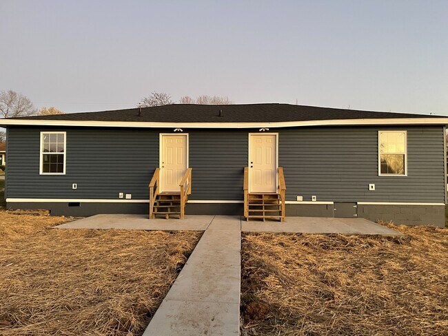 633 Colonette Dr unit 631 - A, Hopkinsville, KY 42240 - photo 2