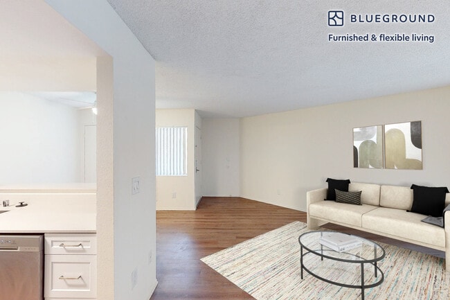 24950 Via Florecer unit FL1-ID10820A, Mission Viejo, CA 92692 - photo 2