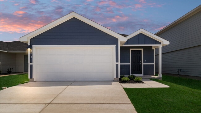 142 Illusion Lake Ln unit 36199712, Buda, TX 78610 - photo 2