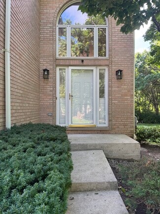 17727 Mayher Dr, Orland Park, IL 60467