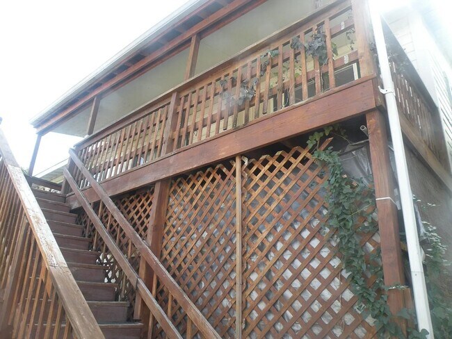 241 W Norwood Ct unit 2, San Antonio, TX 78212 - photo 6