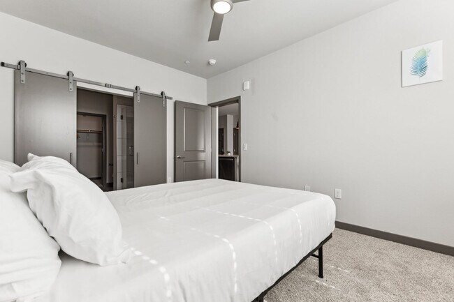 400 N 2nd Ave unit ID1049646P, Phoenix, AZ 85003 - photo 5