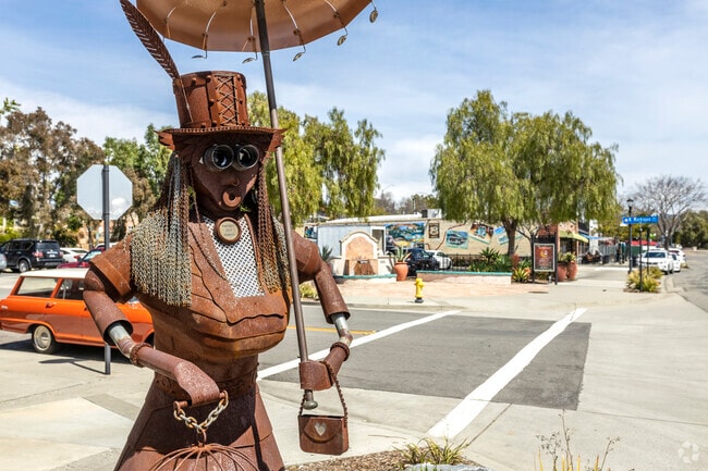 These metal statues are part of the locally made art around Vista Village.