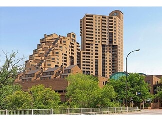 110 1st Ave NE Unit F1202, Minneapolis, MN 55413