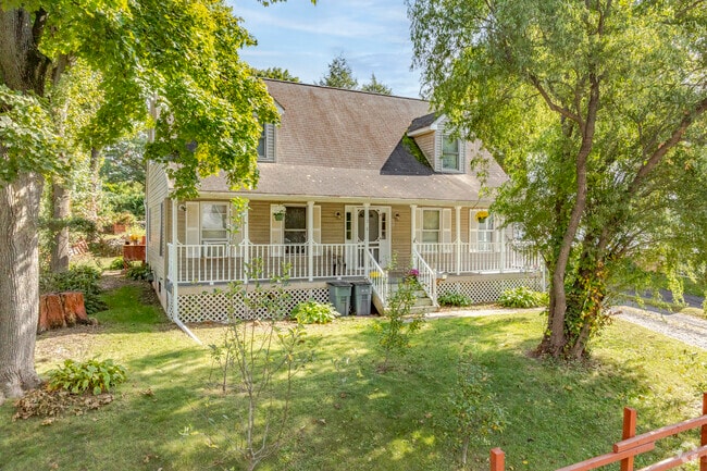 Colonials amid mature trees dot the South Meriden streets.