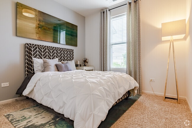 2BR, 2BA - Second Bedroom