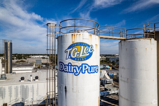 The T.G. Lee Dairy Pure is one of the largest dairy factories in the Milk District neighborhood.