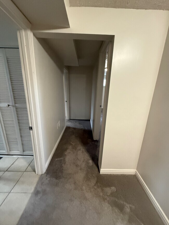 1105 W 10550 S unit Burr Basement, South Jordan, UT 84095 - photo 4