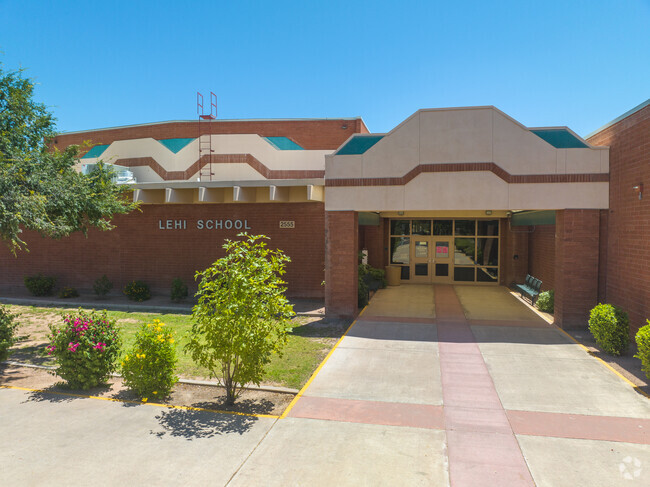 Lehi Elementary School entrance.