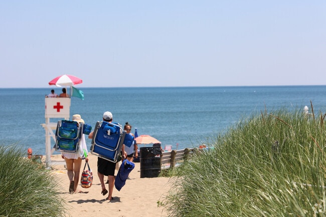 Kinney Shores hugs Saco Bay with boardwalks and beach paths.