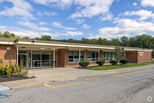 Overlook Primary School challenges and encourages children to learn.