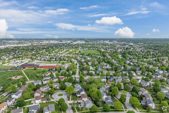 West Sanctuary Lane is located in the vibrant, award-winning city of Naperville, IL.