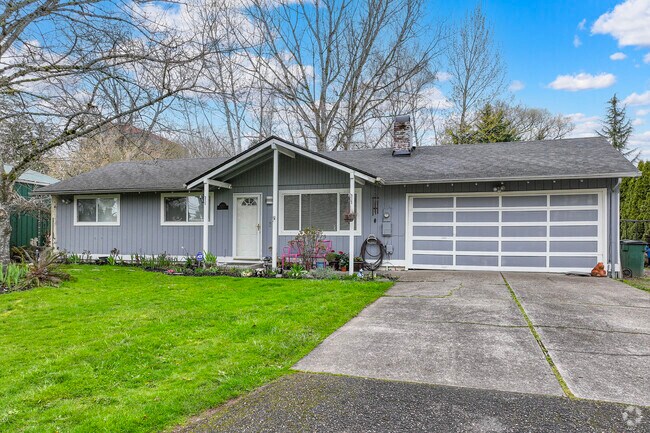 Homebuyers can find quaint mid-century modest homes throughout the Metzger, Tigard Community.