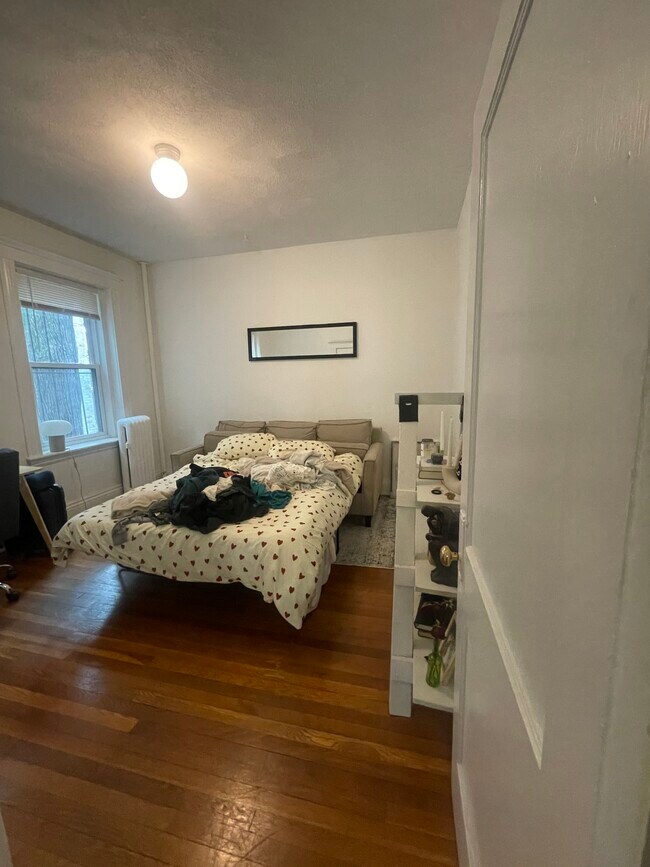 7 Lothian Rd unit 3, Brighton, MA 02135 - photo 2