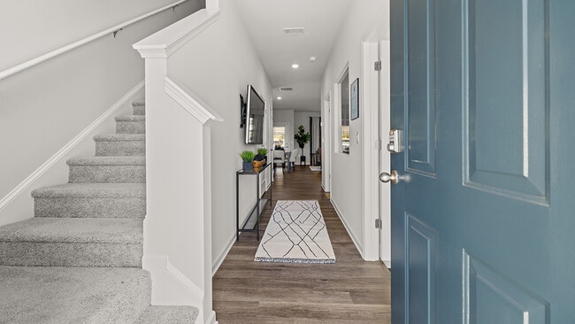 5975 Skylar Dr SW, South Fulton, GA 30331 - photo 2