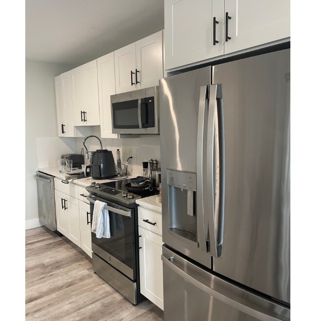 210 Old Colony Ave unit 609, Boston, MA 02127 - photo 1