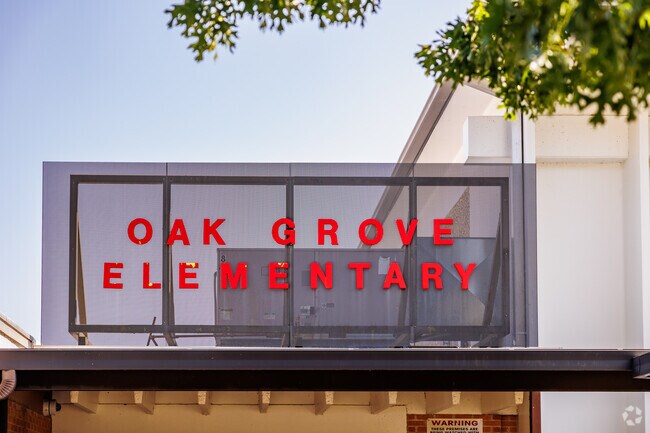 Oak Grove Elementary School students go on to attend Maumelle Middle School.