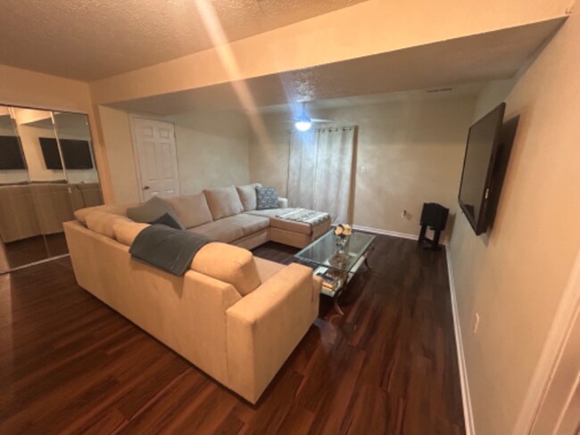 8234 Roanoke Ct, Severn, MD 21144 - photo 6