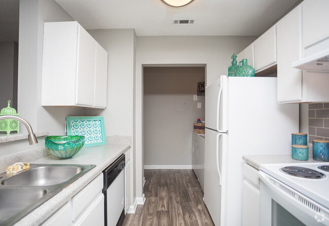 Emerge Oakcrest, McDonough, GA 30253 - photo 2