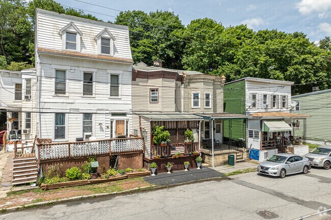 Wood-framed, attached housing is very common in the working class section of Fishbach.