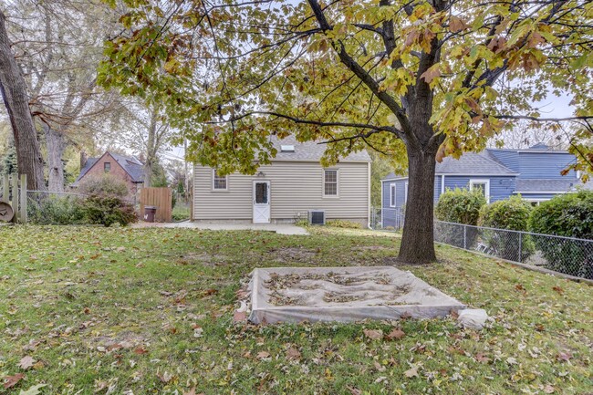 5210 Rees St, Omaha, NE 68106 - photo 4