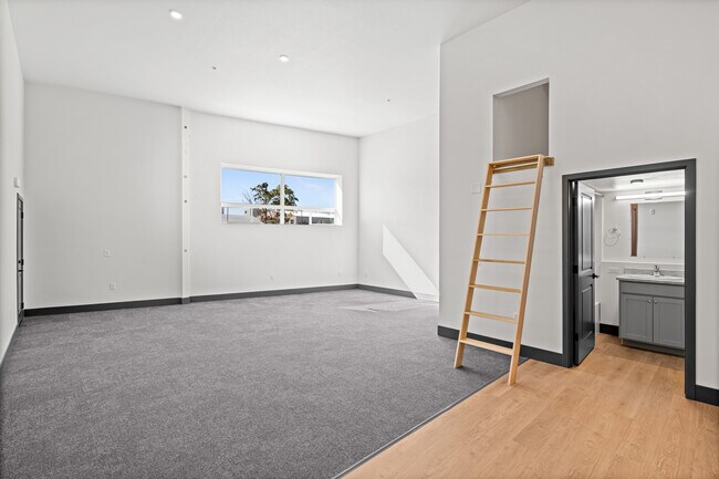 Printshop Lofts - Luxury Artist Lofts in Reno’s Brewery District, Reno, NV 89512 - photo 7