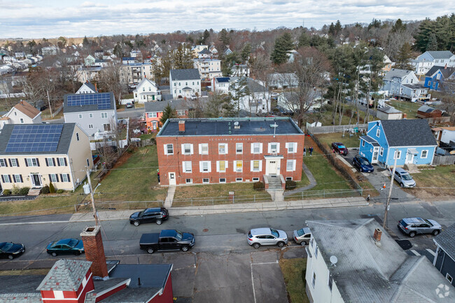 St. Casimir School provides private education in the neighborhood of Montello.