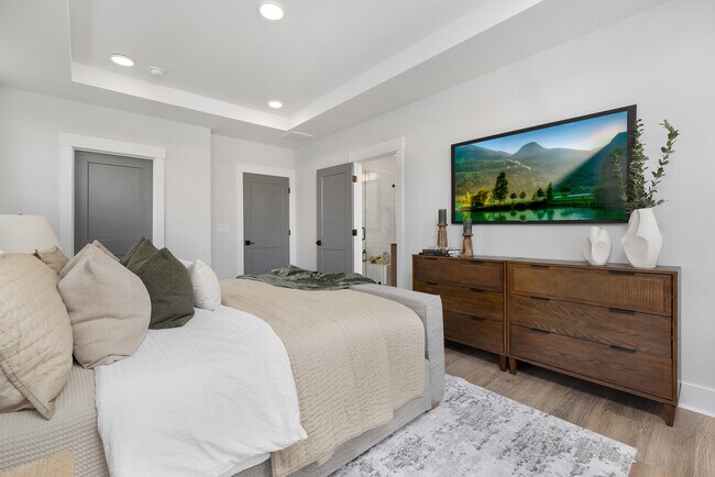 2021 N Salem St unit 37958700, Apex, NC 27523 - photo 7