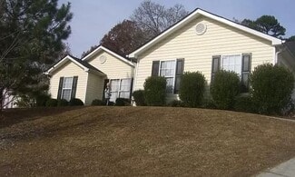 4668 Eucalyptus Way, Flowery Branch, GA 30542