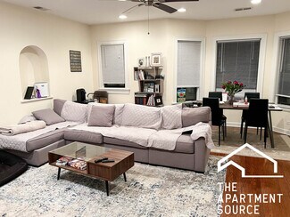 4647 N Wolcott Ave Unit 1D, Chicago, IL 60640