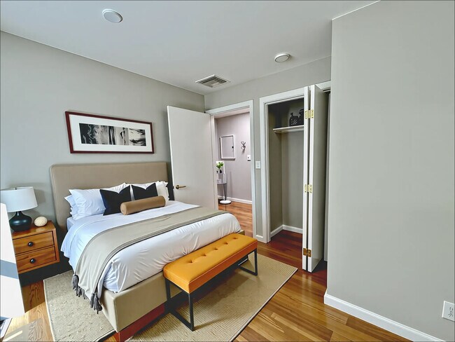 1661-1663 Washington St unit 203, Boston, MA 02118 - photo 6