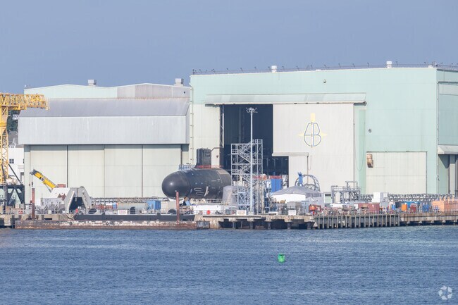 Watching the submarine races in the Willetts neighborhood is a great way to spend an evening.