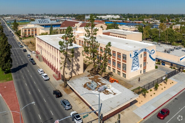 The Bakersfield High School in Bakersfield.