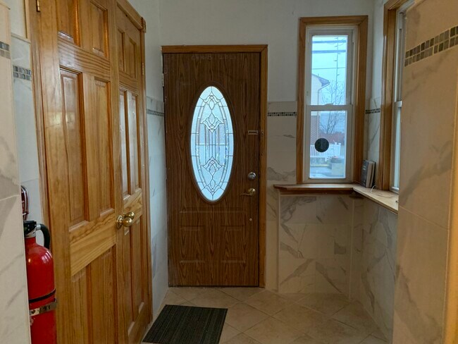 269 N 1st Ave unit Front, Manville, NJ 08835 - photo 7