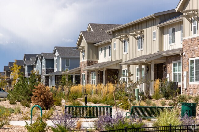 There are also apartment options in Murphy Creek for those not looking to buy.