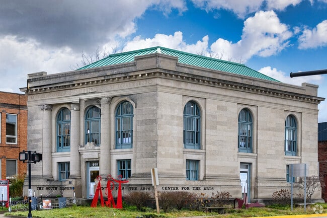 The South Haven Center for the Arts hosts exhibits and programs throughout the year.