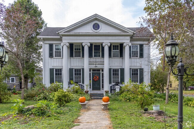 Jersey Shore has historic Greek Revival homes with stately columns.