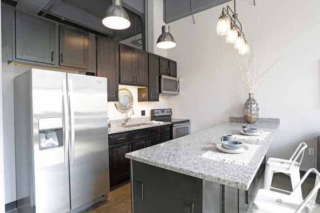 1BR - Kitchen
