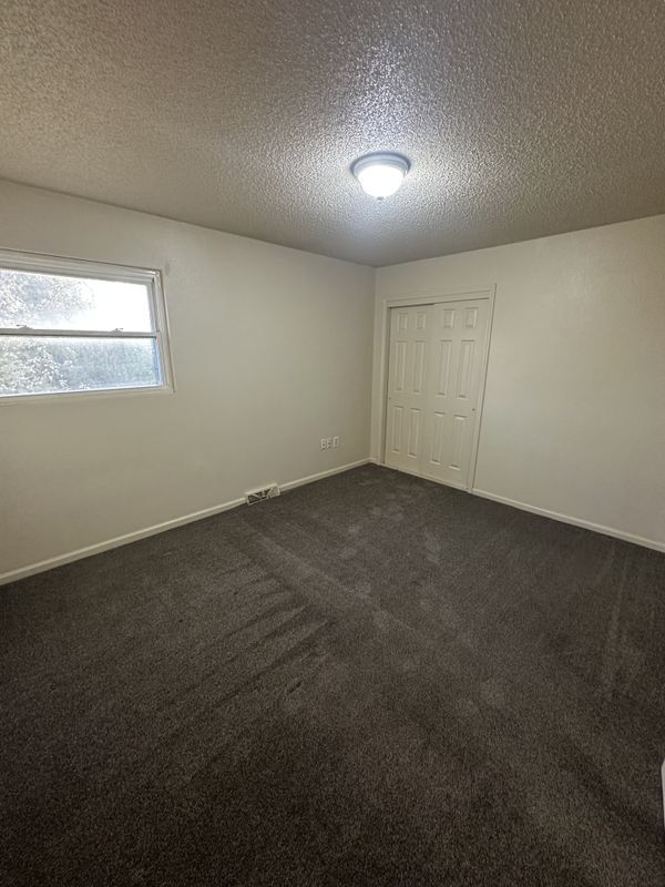 3237 N 84th Terrace, Kansas City, KS 66109 - photo 7