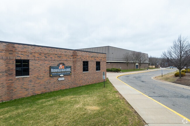 Marshfield High School in Marshfield, WI is home of the Tigers.